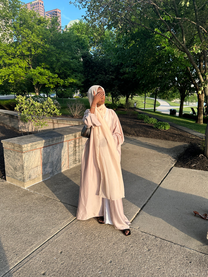Lumière Ribbed Silk Abaya