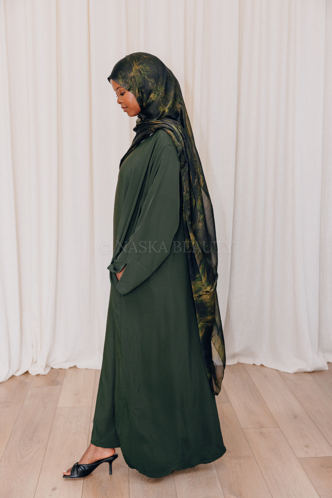 Naima Printed Abaya Set