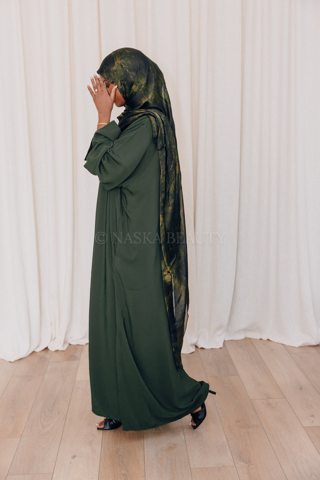 Naima Printed Abaya Set