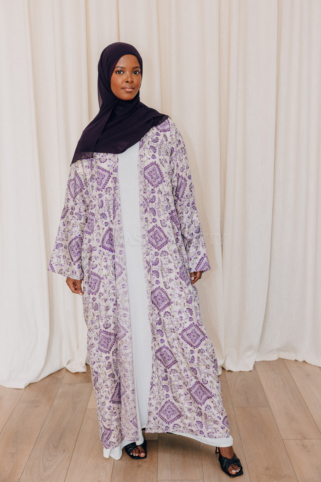 Laila Embroidered Abaya