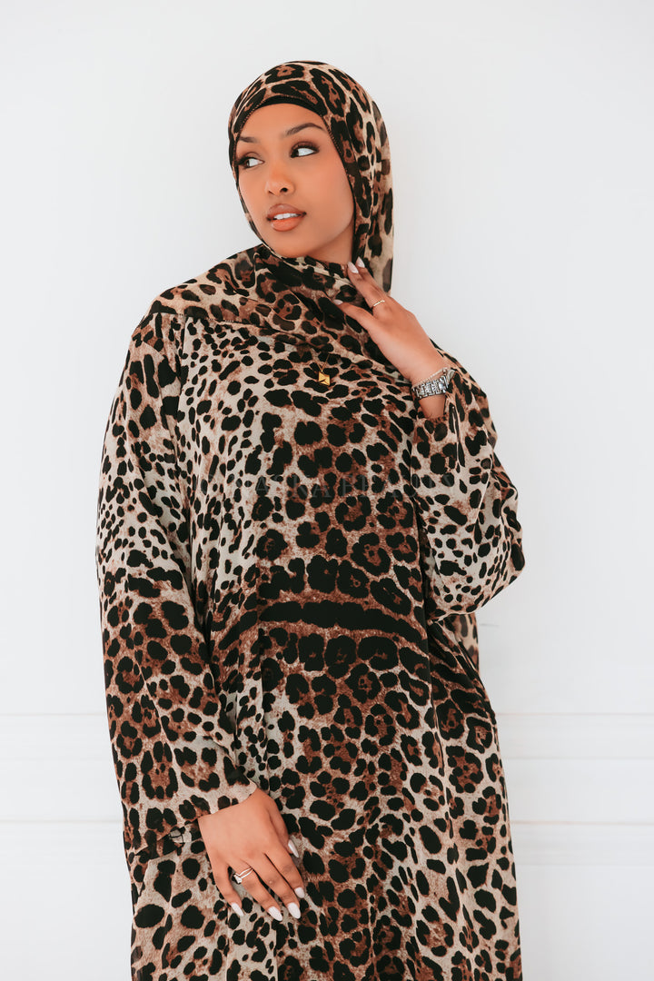 Closed Leopard Print Abaya