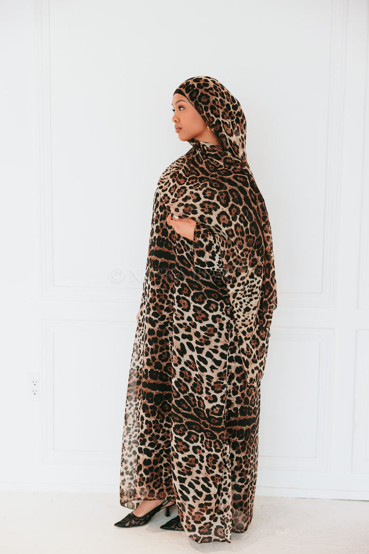 Closed Leopard Print Abaya