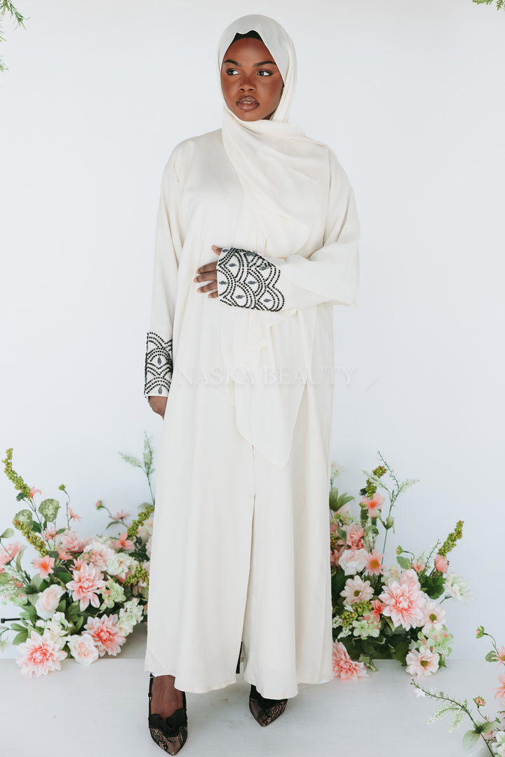 The Linen (hijab included)