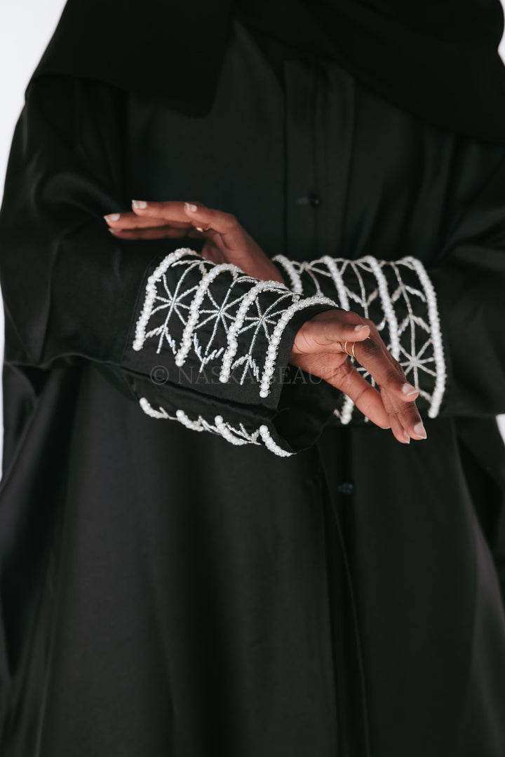 Satin batwing