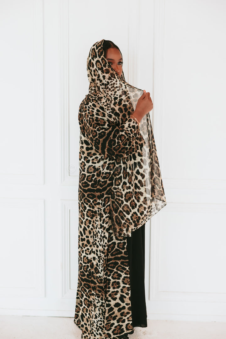 Closed Leopard Print Abaya