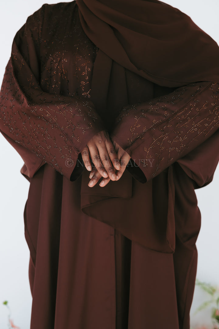 Leaf Detail Batwing Abaya