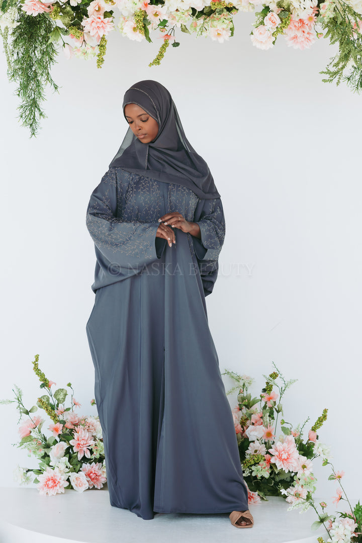 Leaf Detail Batwing Abaya