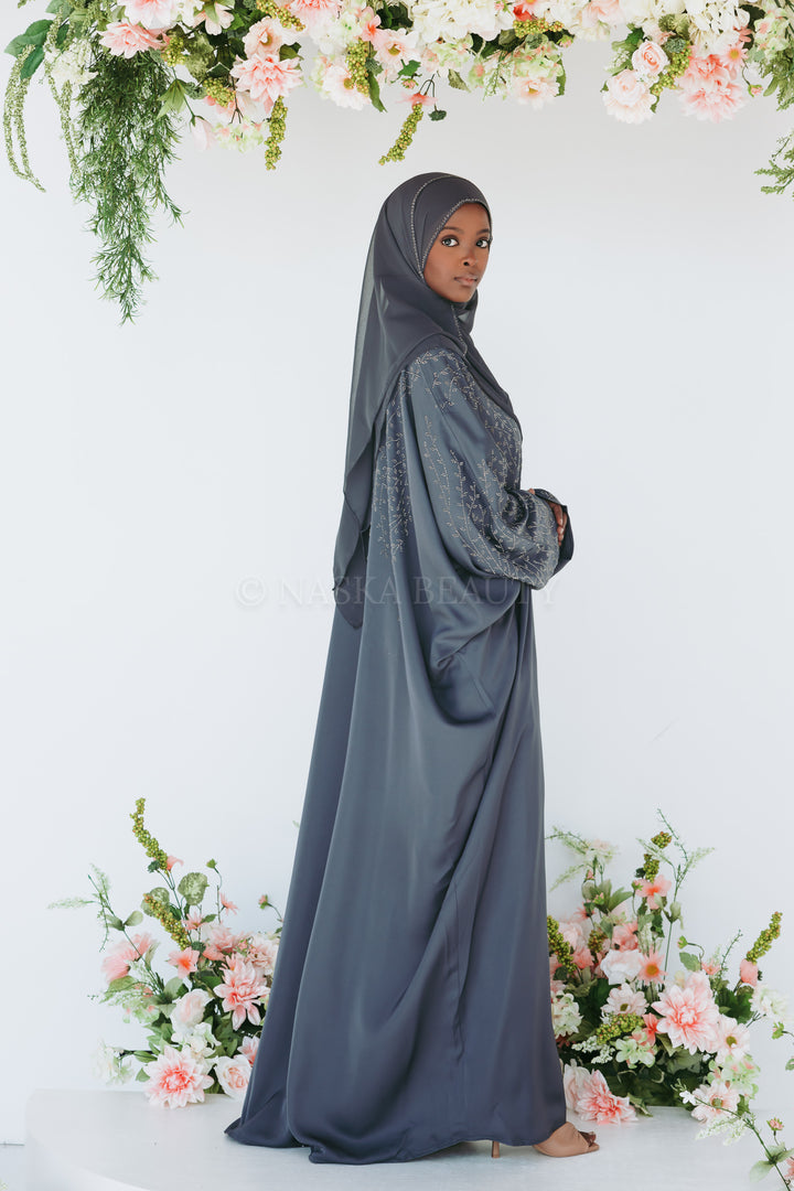 Leaf Detail Batwing Abaya