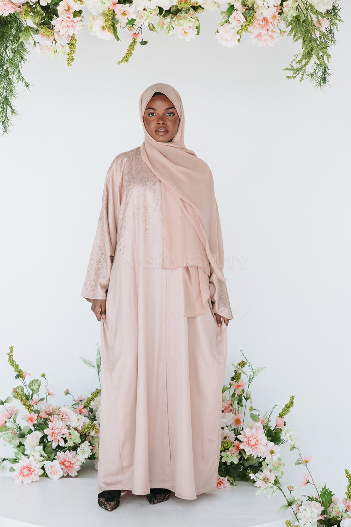Leaf Detail Batwing Abaya