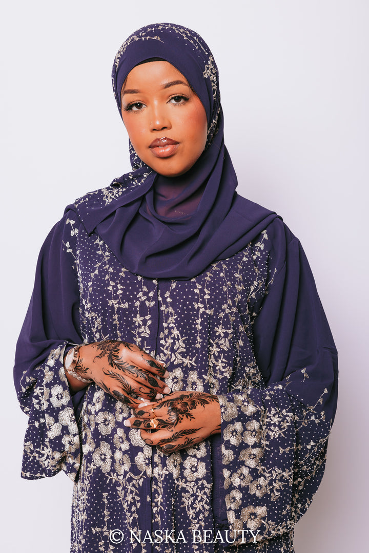 Embroidered abaya