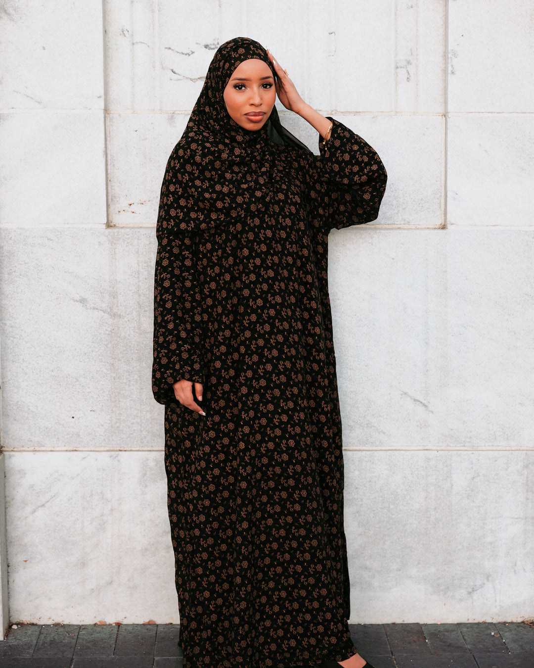 Gold floral embellished abaya set