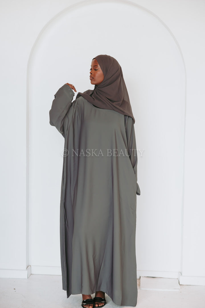 Everyday Closed Abayas