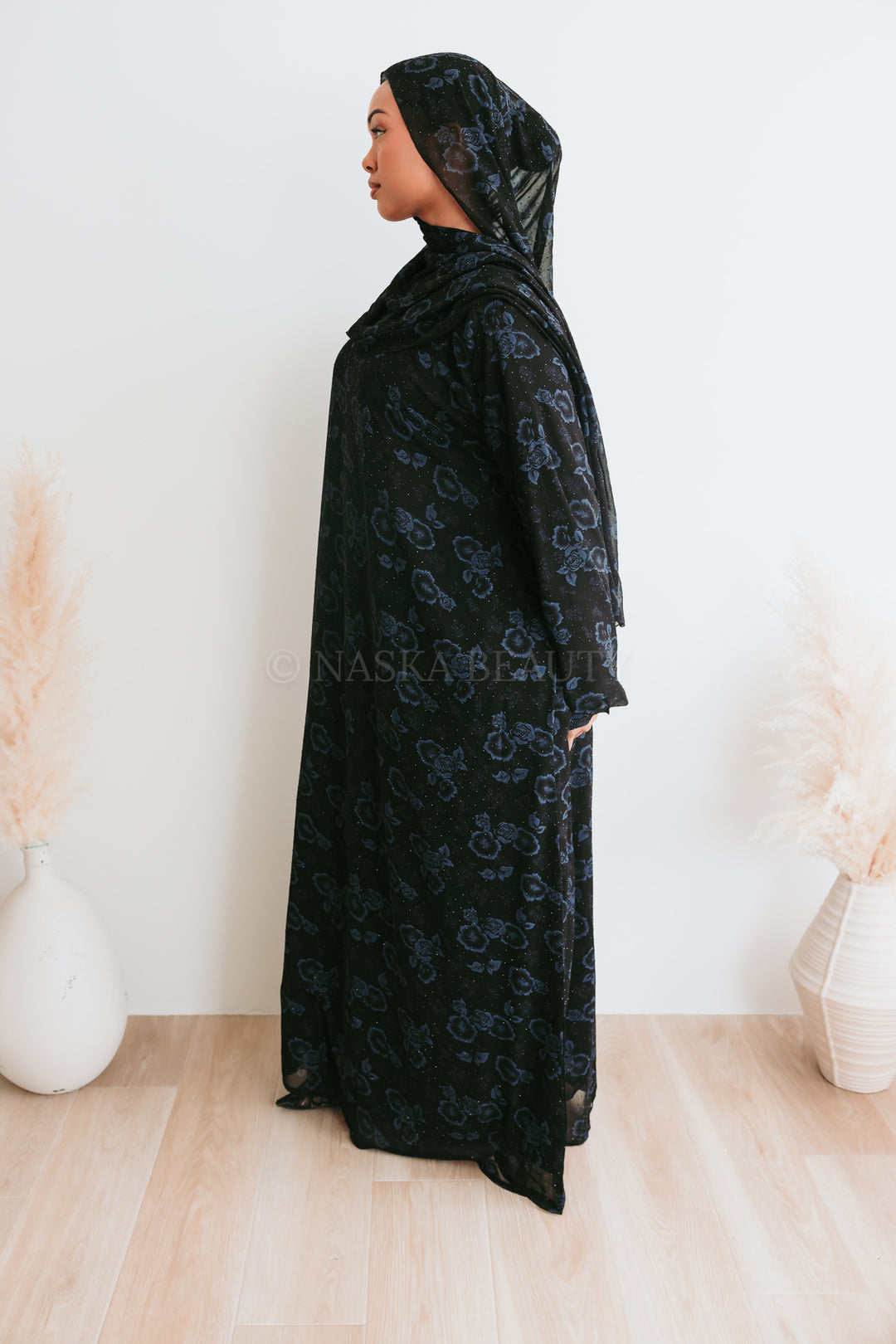 Sabrin Closed floral Abaya
