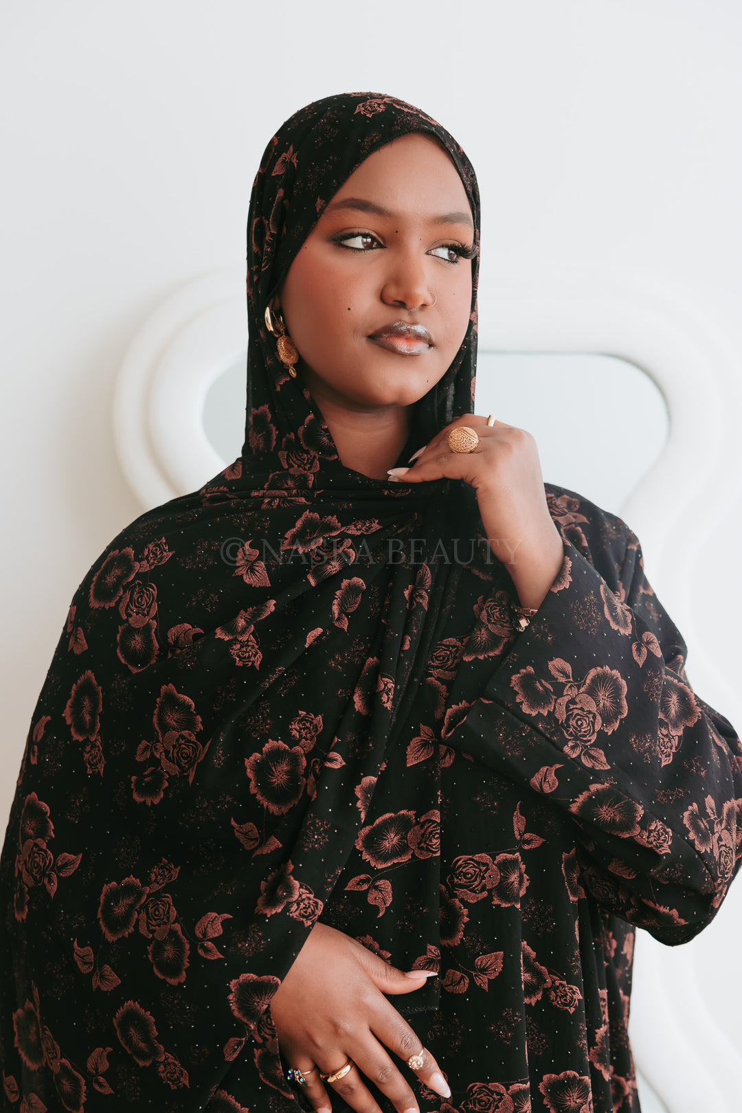 Sabrin Closed floral Abaya