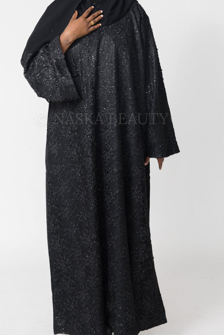 Aya Black Closed Lace Abaya