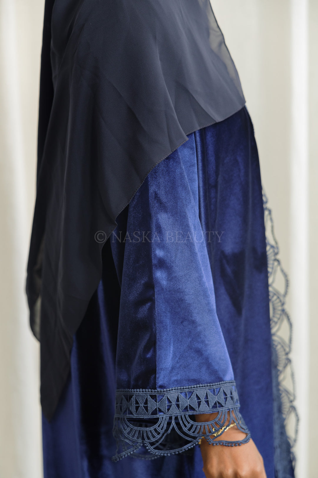Navy Velvet Abaya Set