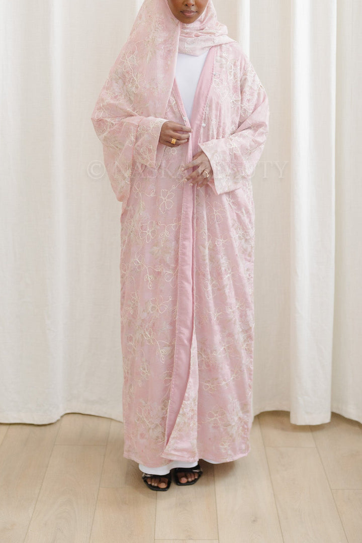 Pink Embroidered Abaya Set￼