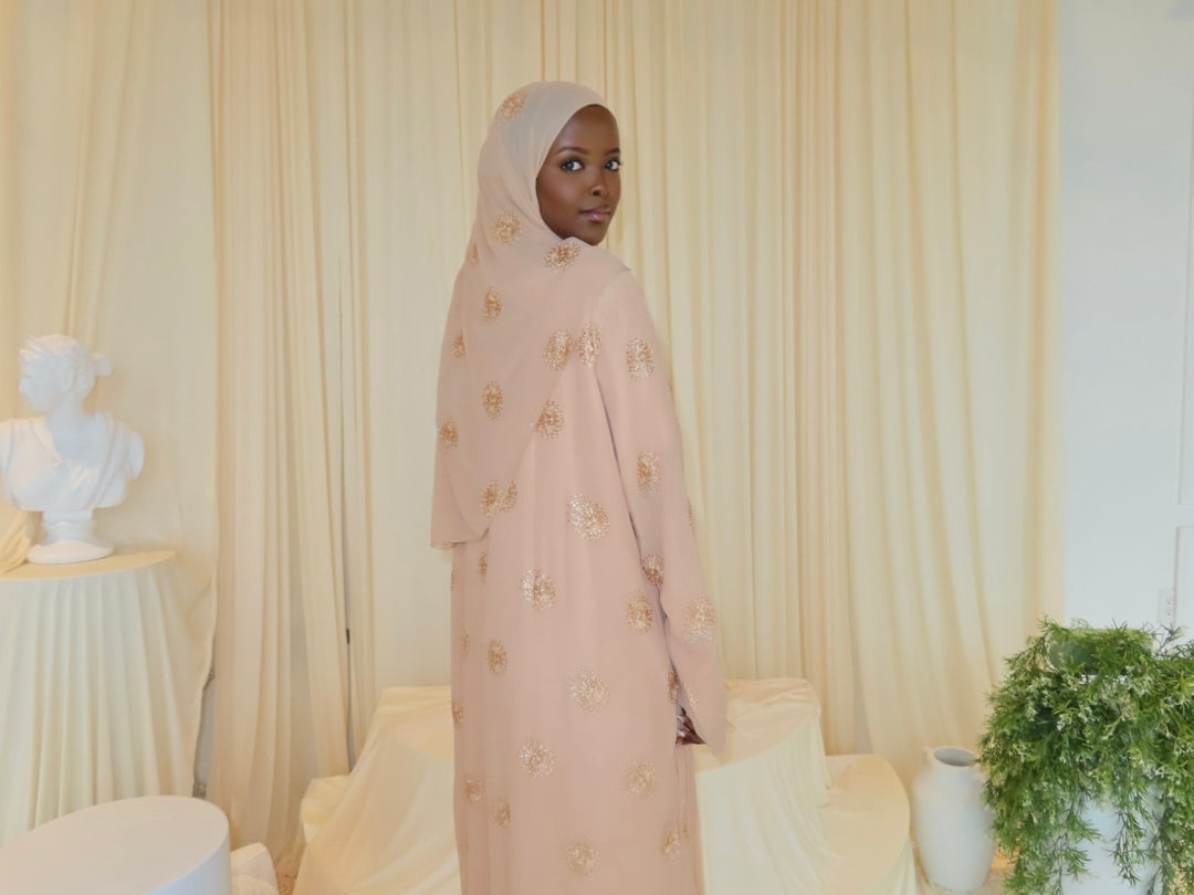 Yara Closed Embellished Abaya