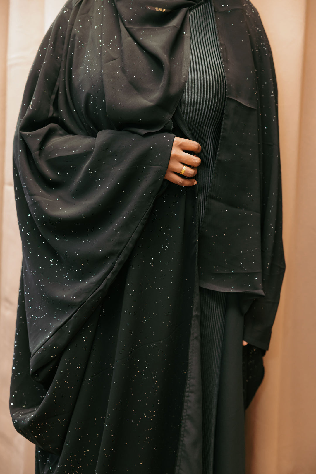 Shimmer Abaya