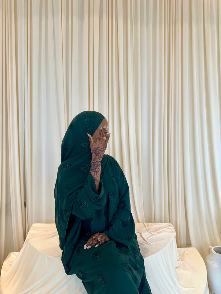 Yara Closed Embellished Abaya