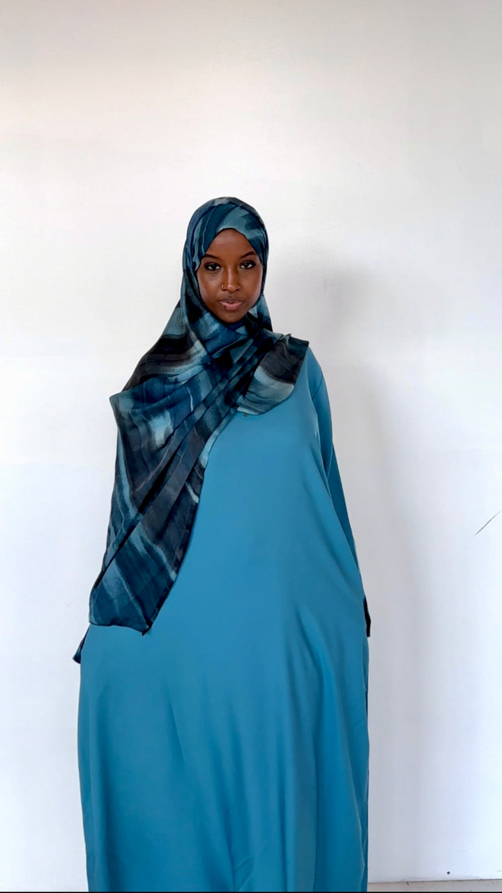Striped abaya set